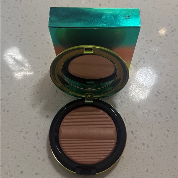 MAC Cosmetics Other - MAC Cosmetics Studio Sculpt Bronzing Powder